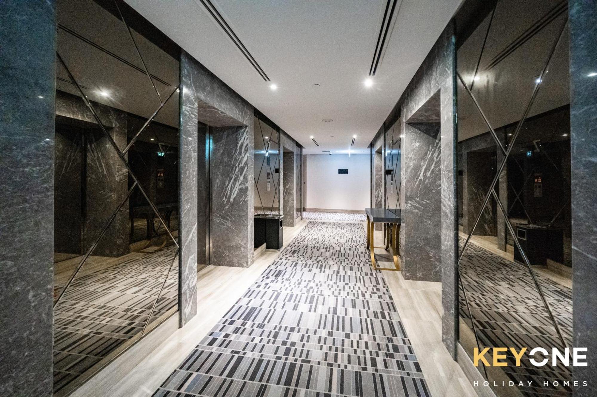 KeyOne - Studio in DAMAC Maison Privé Dubai Esterno foto